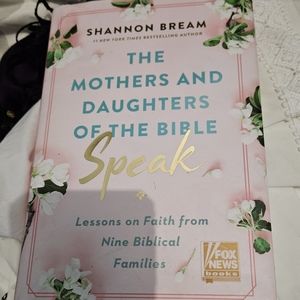 The Mothers and Daughters of the Bible Speak - (Fox News Books) Large Print by S